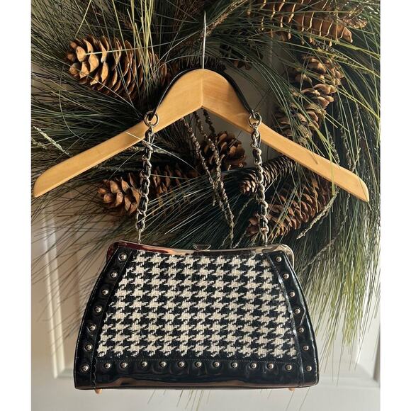 Vintage RARE Trina Turk Black & White Hounds tooth Metal Frame Studded Purse/Bag - Picture 3 of 17